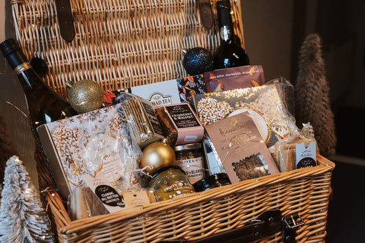 Luxury 18" Festive Indulgence