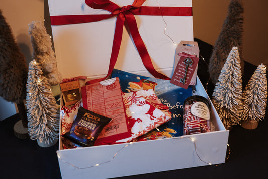 Children’s Christmas Eve Box – Magical Red Edition (Age 3-4)