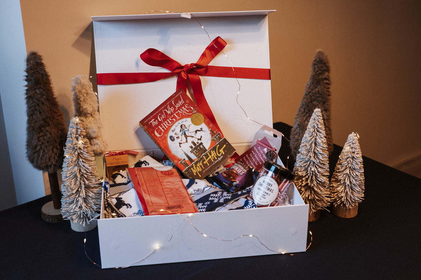 Children’s Christmas Eve Box – Magical Blue Edition (Age 9-10)